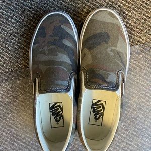 Camp slip on vans